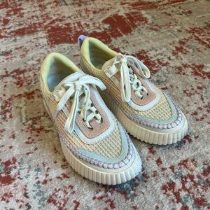 Dolce Vita Dolen‎ Woven Platform Sneakers In Multi Pink Yellow Purple